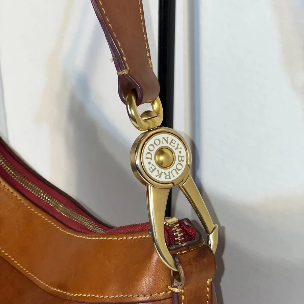 Vintage Dooney & Bourke 1975 Tan Leather Hobo Bag     RARE! - Picture 2 of 16